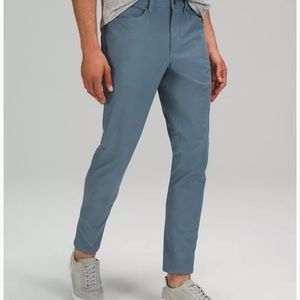 NWT Lululemon Men’s Slim Fit Pant